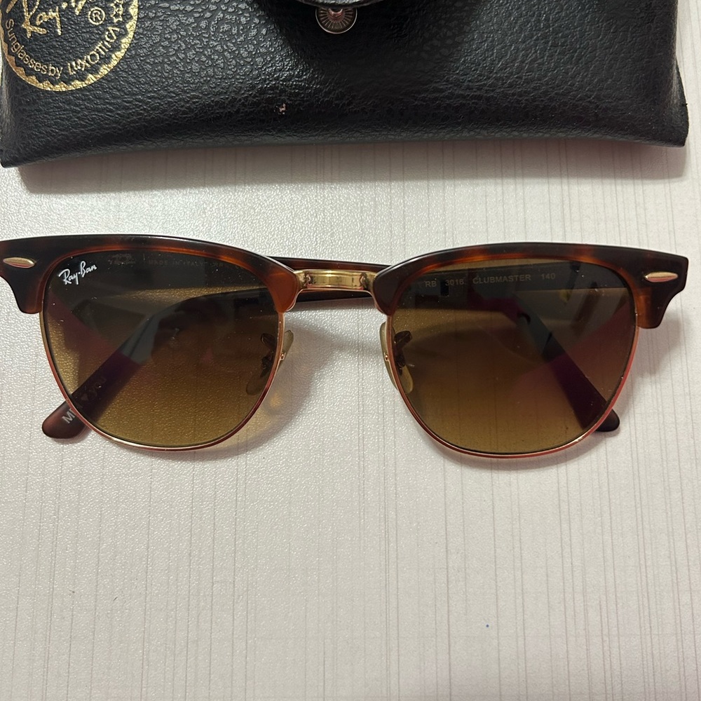 Rayban Club Master